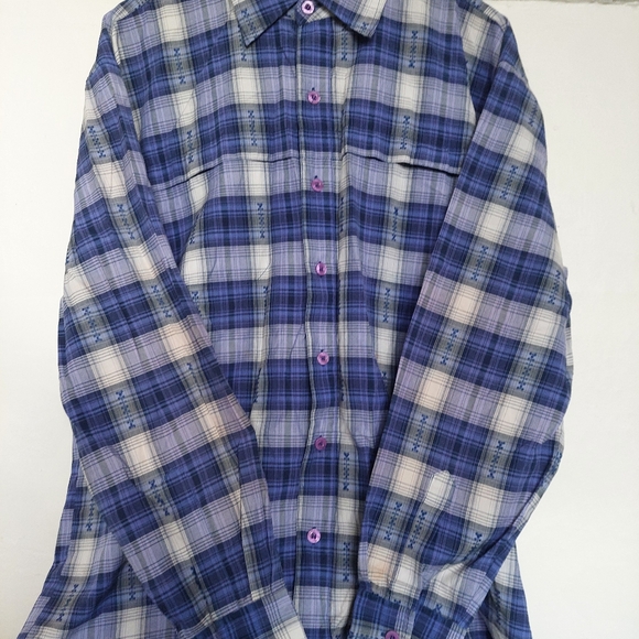 Teva plaid button down shirt - Picture 2 of 4
